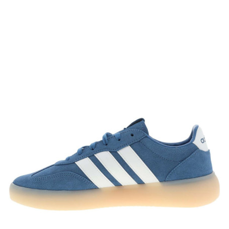 Baskets en cuir bleu à talon plat avec des...
