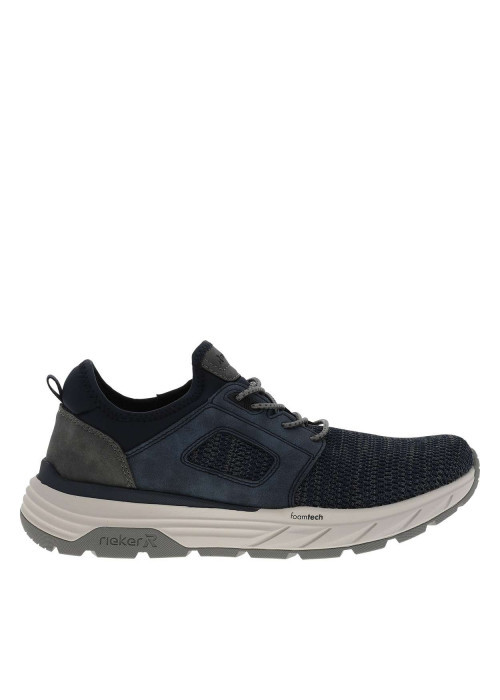 Sneakers bleu marine avec un talon plat et fermeture à slip-on