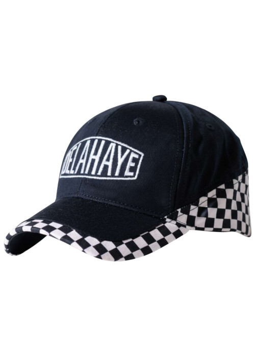 Casquette en coton noire pourvue du nom de la marque brodé à l'avant