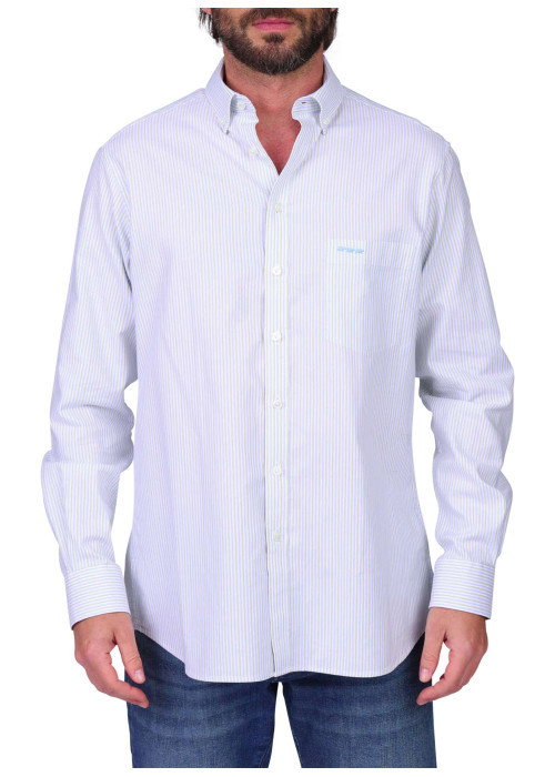 Chemise en coton biologique bleu ciel à rayures et avec une coupe droite