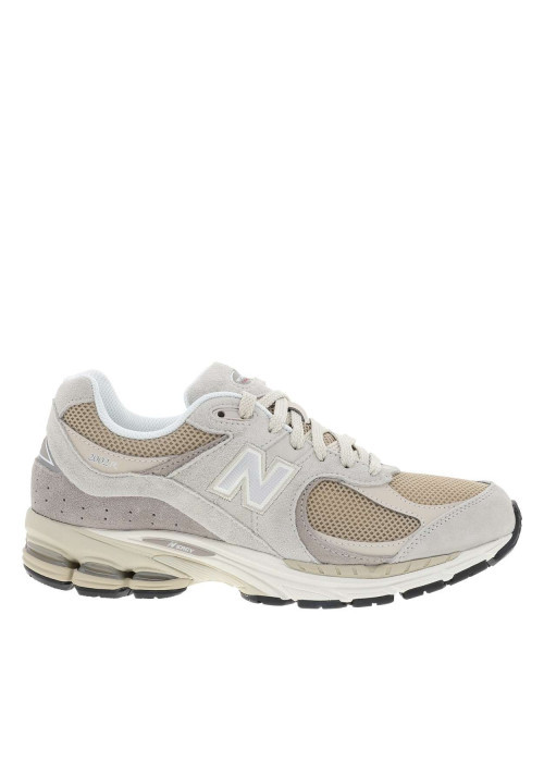Baskets multisport 2002 beige à talon plat avec du mesh sur le pourtour