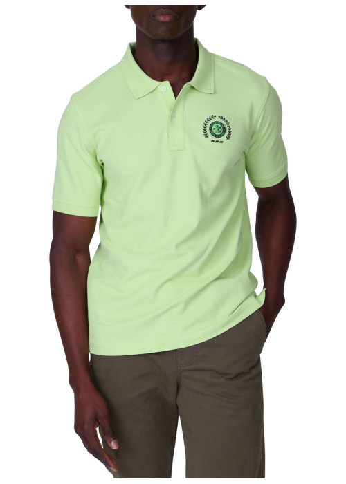Polo en coton biologique vert uni avec une coupe droite et un col boutonné
