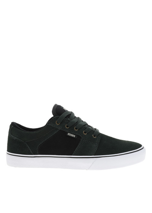 Baskets skate en cuir vertes avec un talon plat...