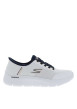Thumbnail Baskets blanches avec une semelle plate et une fermeture slip-on