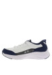 Thumbnail Baskets blanches avec un patch sur la languette et une fermeture slip-on - Image 2