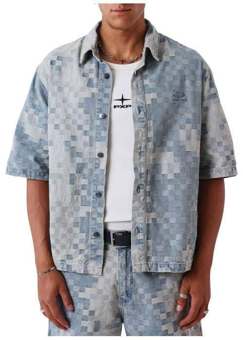 Chemise en coton mélangé bleue à carreaux avec une coupe droite