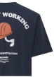 Thumbnail T-shirt en coton marine uni pourvu d'un imprimé casque de chantier - Image 4