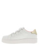 Thumbnail Sneakers blanches avec le talon or à semelle plate et à bandes auto-agrippantes - Image 2