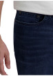 Thumbnail Jean indigo avec une coupe ajustée et une fermeture zippée avec un bouton - Image 5