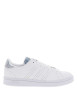 Thumbnail Baskets basses tennis Advantage en cuir blanches avec empiècements bleus