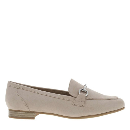Mocassins beiges avec un talon plat et une...