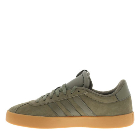 Tennis en cuir kaki avec semelle à talon plat...
