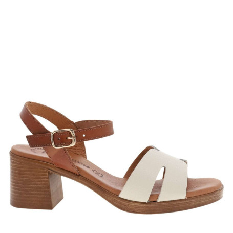 Sandales en cuir tan à talon décroché moyen...