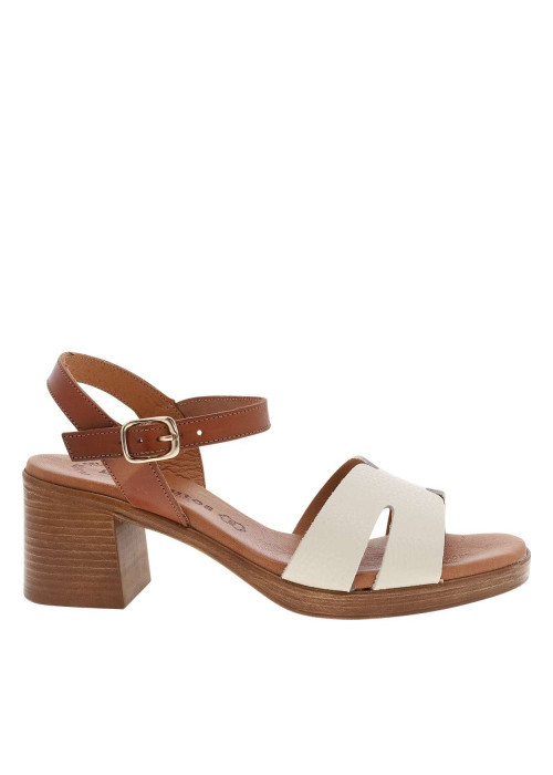 Sandales en cuir tan à talon décroché moyen...