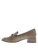 Thumbnail Mocassins taupes vernis avec un bijou or et à talon décroché bas - Image 2