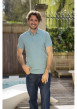 Thumbnail Polo en coton biologique vert d'eau uni avec une coupe droite et un col boutonné - Image 9