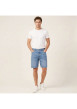 Thumbnail Short en coton bleu délavé avec une coupe droite et 1 bouton de fermeture - Image 5
