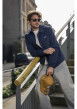 Thumbnail Blouson marine à coupe ajustée pourvu du patch de la marque sur la poitrine - Image 7