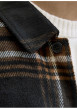 Thumbnail Chemise noire et orange rayée avec une coupe droite et des manches longues - Image 3