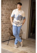 Thumbnail Chemise beige avec paysage imprimé à coupe droite avec un col cubain - Image 6
