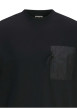 Thumbnail T-shirt en coton noir uni à coupe droite et à col rond avec une poche zippée - Image 2