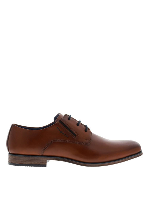 Derbies cognac en cuir avec un talon décroché bas et des lacets