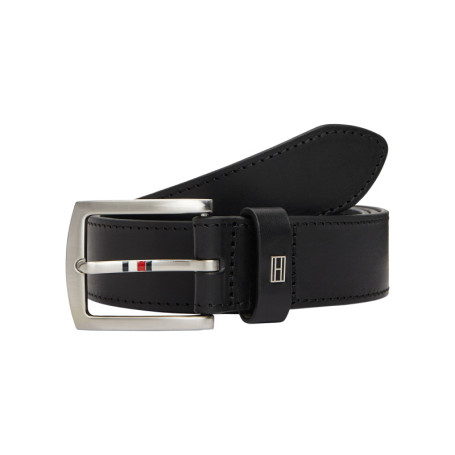 Ceinture en cuir de vache noire pourvue d'une...