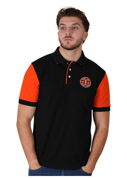 Polo en coton noir à imprimé avec une coupe droite et un col à revers