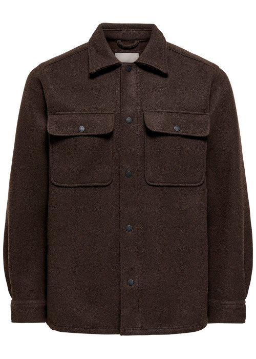 Chemise marron unie avec une coupe droite et un...