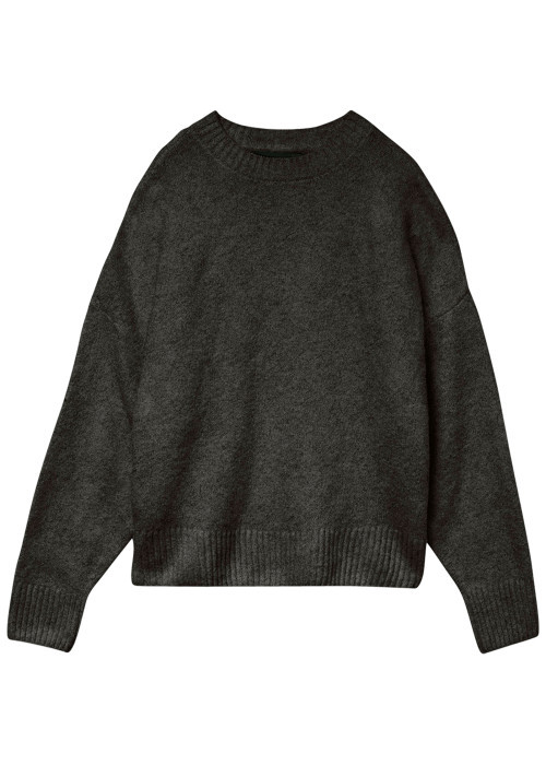 Pull basique chocolat uni doté d'une coupe...