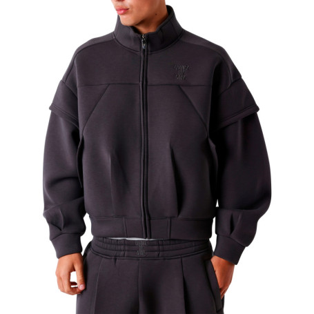 Sweat zippé anthracite uni avec une coupe...