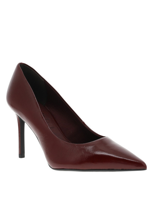 Escarpins en cuir bordeaux à talon décroché...