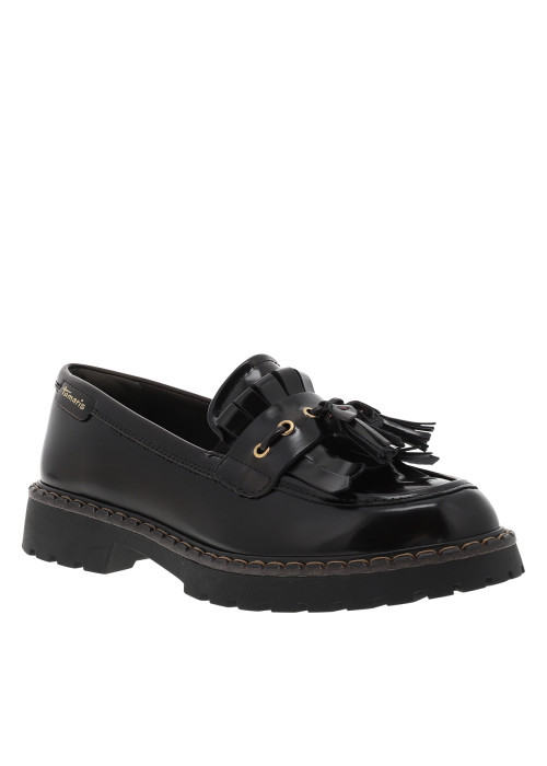 Mocassins marrons à semelle plate et oeillets...