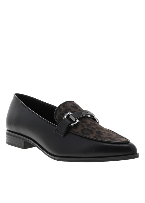 Mocassins noirs à talon décroché bas avec un...