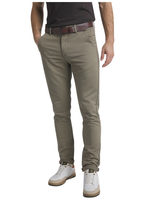 Pantalon chino en coton kaki pourvu d'une coupe...