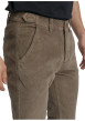Thumbnail Pantalon chino taupe en coton velours côtelé doté d'une coupe slim - Image 4