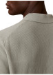 Thumbnail Polo en coton kaki uni avec une coupe droite et un col à revers - Image 6