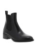 Thumbnail Boots en cuir noir à un talon décroché bas munies d'un zip latéral - Image 2