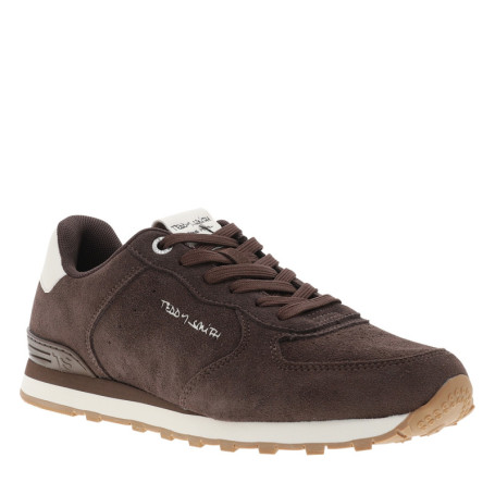 Baskets avec un revêtement en cuir nubuck...
