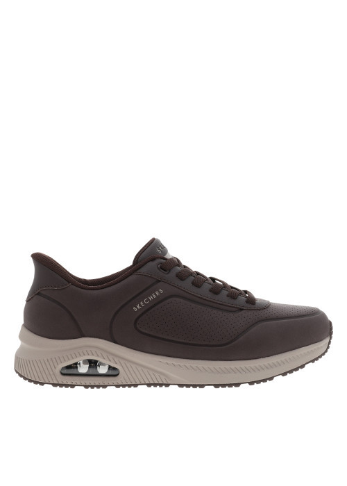 Sneakers chocolat à talon plat dotées...