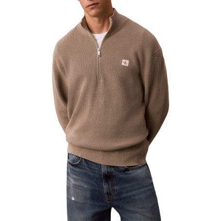 Pull en coton beige à coupe droite pourvu d'un...