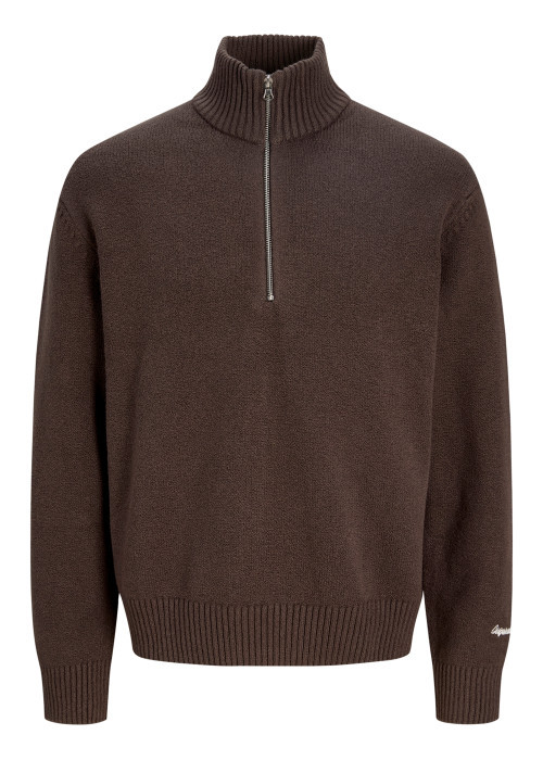 Pull marron à coupe droite pourvu d'un col...