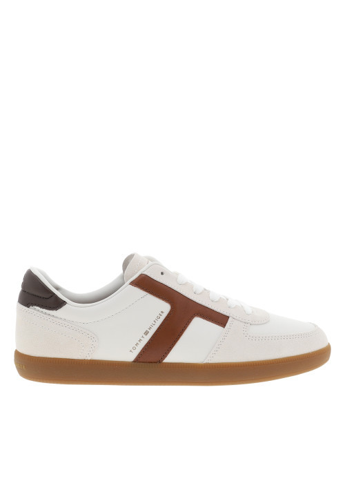 Tennis Tribeca en cuir blanc orné d'empiècements et dotées d'un talon plat
