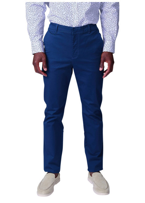 Pantalon chino en coton bleu à coupe droite...