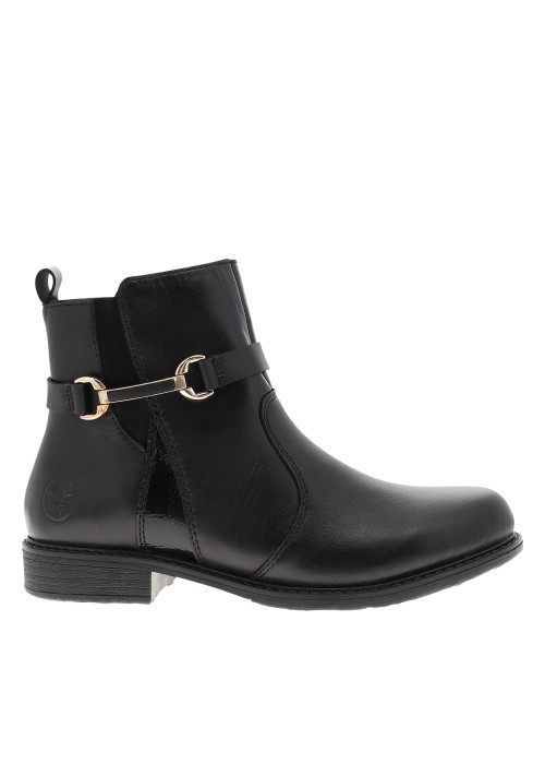 Boots en cuir noir à talon décroché bas dotées...