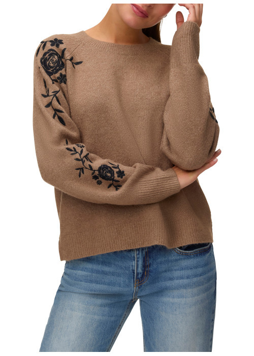 Pull brun orné de broderies florales aux...