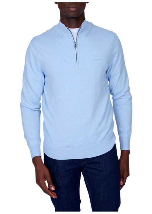 Pull en coton ciel uni avec une coupe droite et un col camionneur