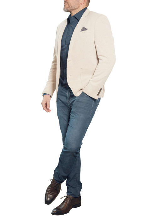 Blazer de costume beige uni avec une coupe ajustée et un col cranté