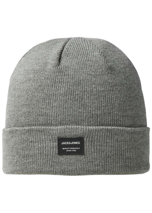 Bonnet gris uni avec un revers large et une petite étiquette à l'avant