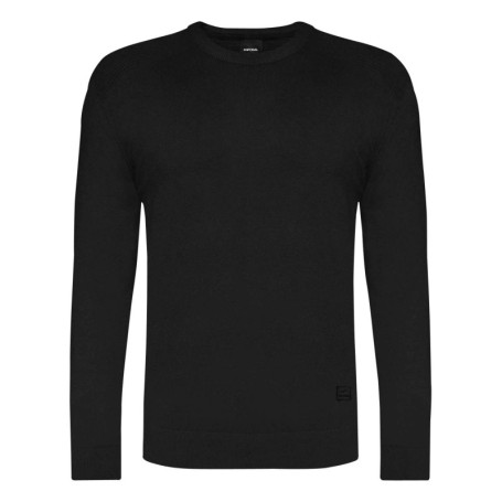 Pull noir uni avec une coupe droite un col rond...